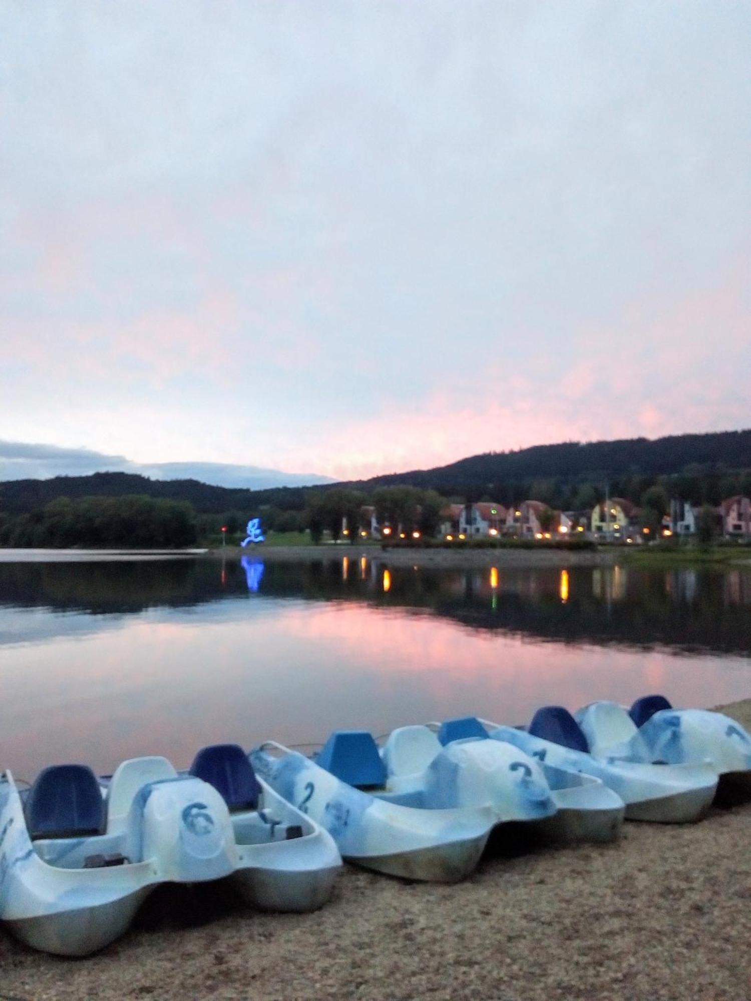 Apartman U Lipna, Pro Cyklisty, Motorkare Frymburk nad Vltavou Exterior foto